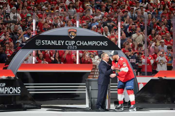 NHL Predictions: Oct. 7 Chicago Blackhawks vs Florida Panthers