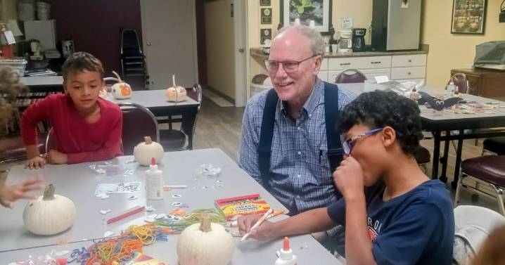 Celebrating Kinship families