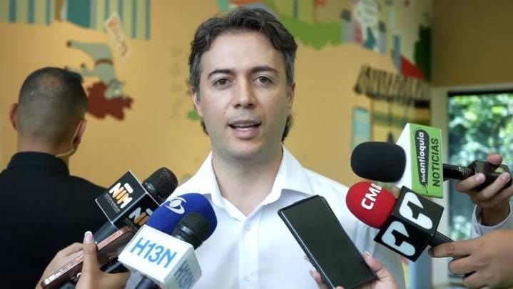 Quintero se baja del bus y ya no quiere participar de la consulta del Pacto Histórico