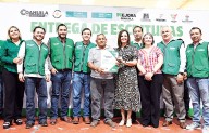 Realizan la entrega regional de escrituras