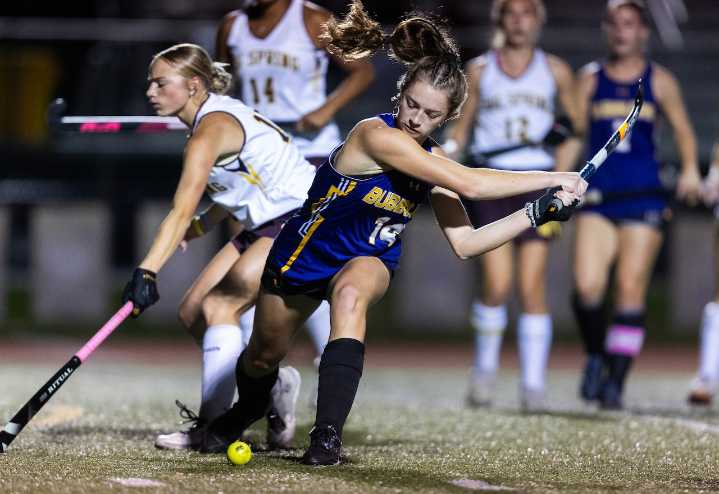 Kendall Longenberger scores four as Boiling Springs field hockey blanks Big Spring