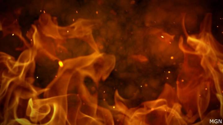 Crews battle working fire on Oakley Street in Evansville