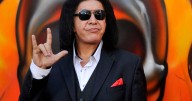 Kiss rocker Gene Simmons recovering after crashing SUV