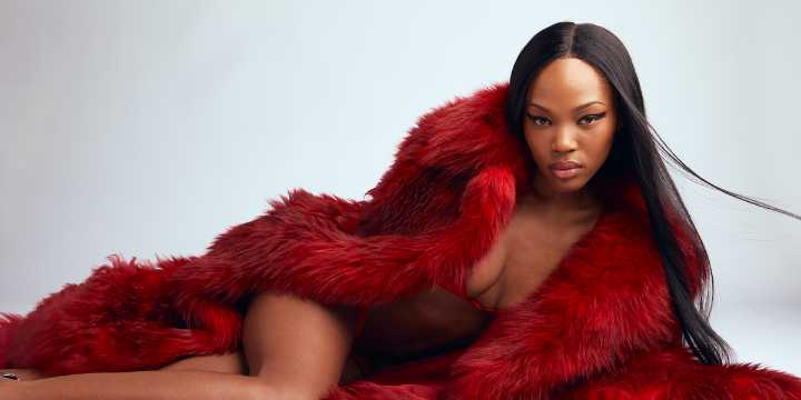 Quen Blackwell Takes the Cosmo Quiz