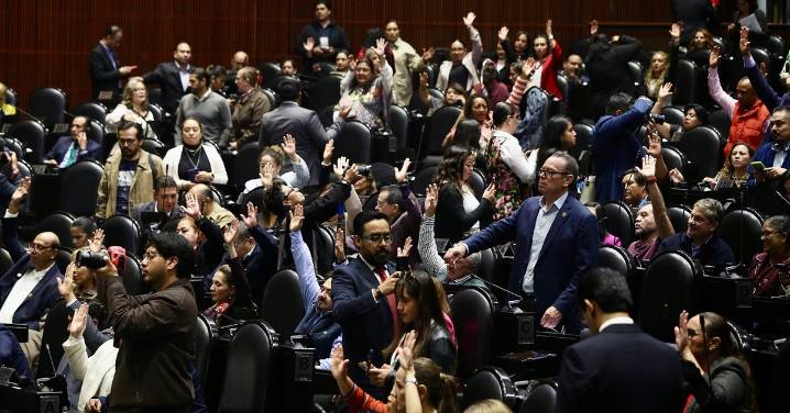 Dictaminarán el lunes cambios a Ley de Amparo tras audiencias con juristas