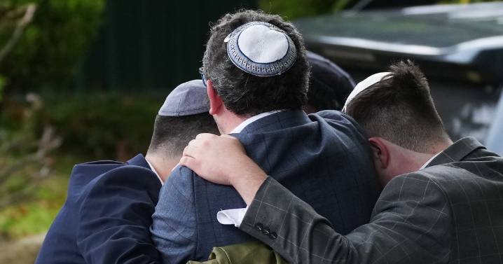 Manchester synagogue attack 'inevitable' as government 'allowed spread of Islamist extremism'