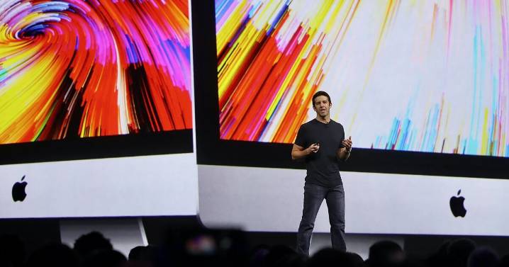 Quién es John Ternus, el posible sucesor de Tim Cook en Apple