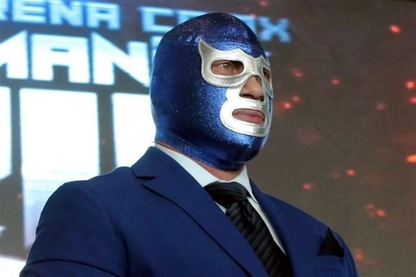 Reportan a Blue Demon Jr en terapia intensiva tras accidente