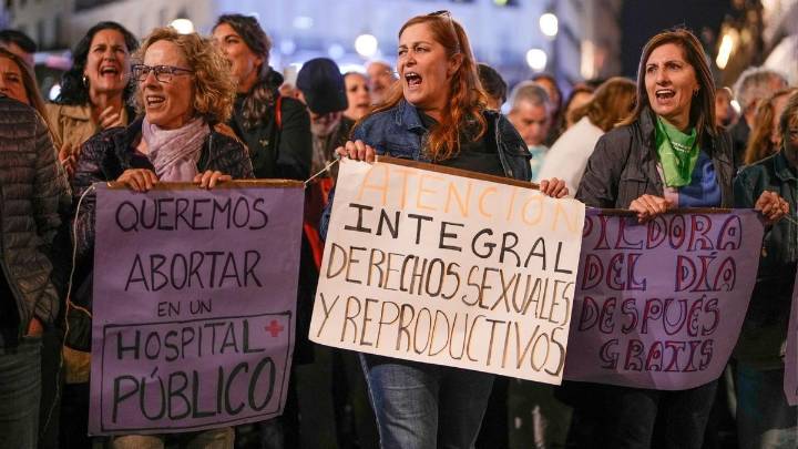 El 71% de los abortos voluntarios en Canarias se realizan en clínicas privadas