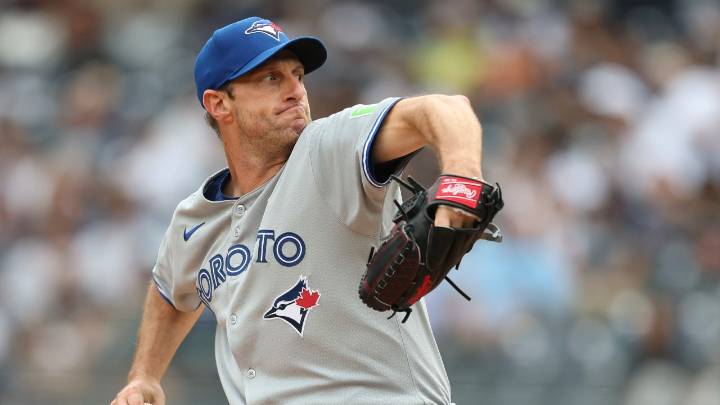 Watch Live: Blue Jays speak ahead of Game 3 of ALCS