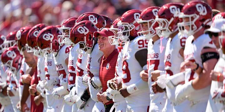 Oklahoma Sooners add padding to brick wall in end zone after brutal injury