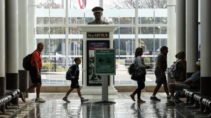Air travel could be plagued by 'severe operating challenges' in long shutdown, but no immediate impact