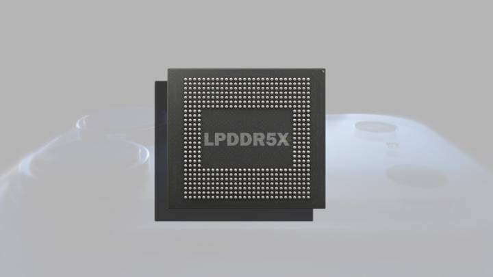 Apple Is Preparing For Its iPhone 18 Launch Well In Advance; Has Reportedly Requested 13 Million 10nm LPDDR5X DRAM Chips From Samsung