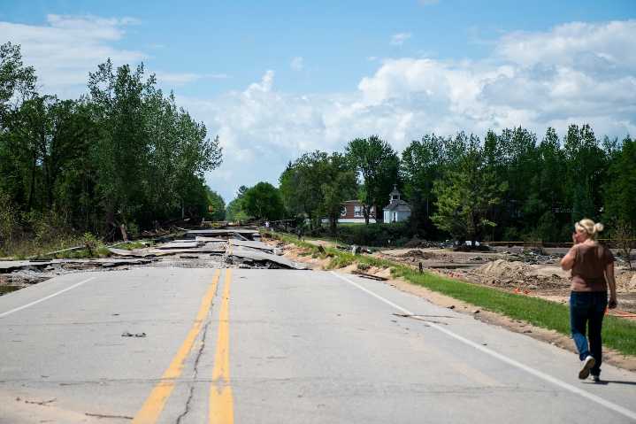 Lawsuit over Michigan dam failure cleared for January 2026 trial