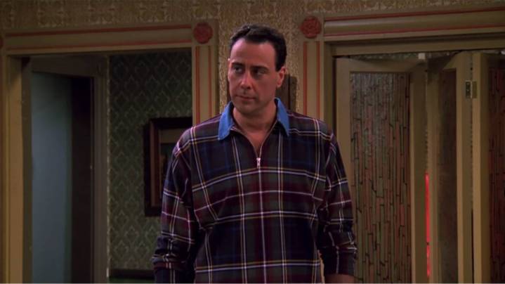 Everyone Loves Raymond's Brad Garrett's First Role Was Playing A WWE Legend