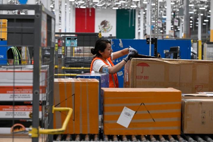 PIB de México cae 0.3% en el tercer trimestre, presionado por la incertidumbre comercial con Estados Unidos