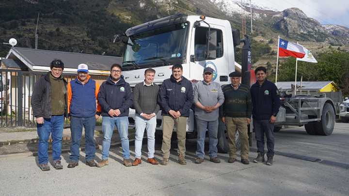 Río Ibáñez: Nuevo camión multipropósito fortalecerá gestión del municipio en localidades de la comuna