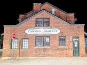City elects to renovate and expand hours of Farmers' Market washroom