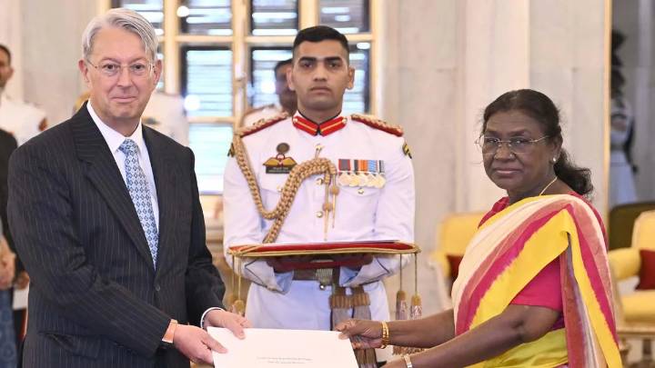 The President of India, Droupadi Murmu accepted credentials by the Christian Biever, Ambassador of the Grand Duchy of Luxembourg
