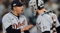 Resurgent Tigers outlast Mariners in extras for Game 1 win