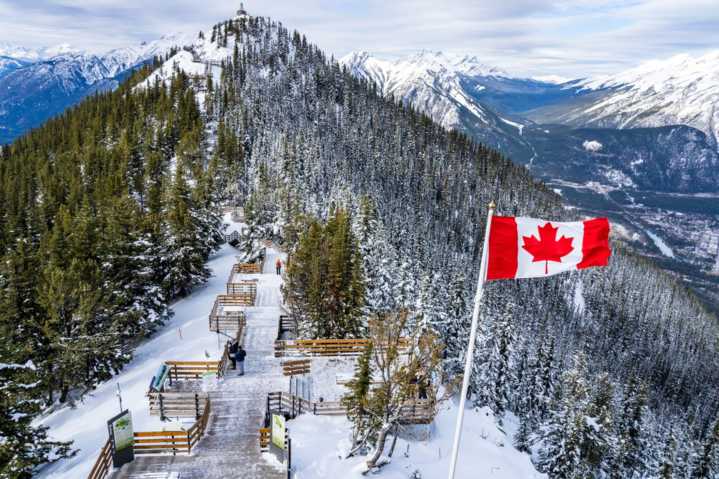 Canada Strong Pass to be extended for the holidays, Summer 2026