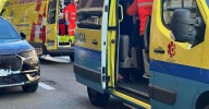 Una colisión entre dos turismos en la Avenida de la Aldehuela deja un hombre mareado