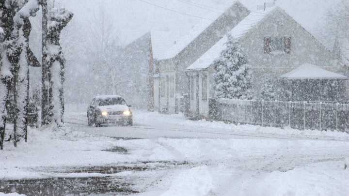 Be Prepared For Winter With 10 Snow Storm Essentials From Harbor Freight