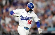 Avanzan Dodgers sin problemas a la Serie Divisional