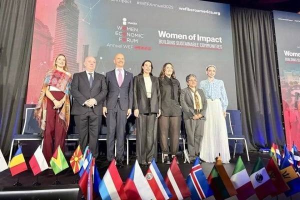 Destacan aportación económica de las mujeres