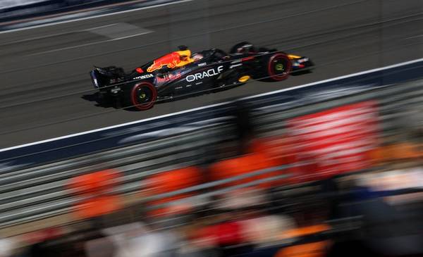 Verstappen gana el GP de EEUU y se acerca a la cima del campeonato, Piastri es quinto