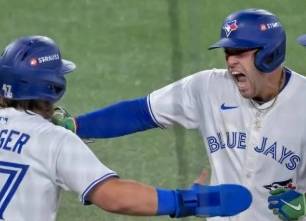 Toronto celebra: los Blue Jays se coronan campeones de la Liga Americana y van por el título mundial