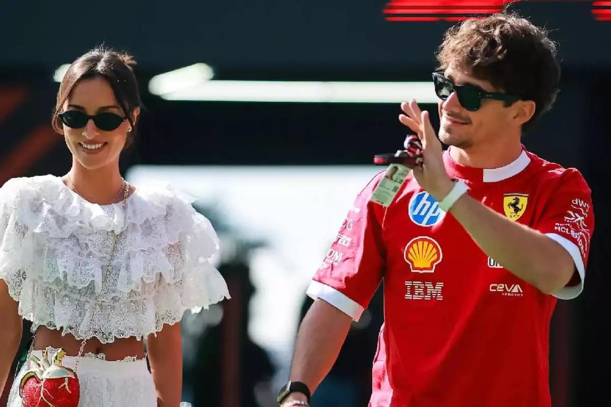 Con raíces de Cancún, Alexandra Saint Mleux es el “motor" e inspiración de Charles Leclerc