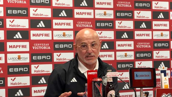 De la Fuente responde a los clubes: "El salto cualitativo de un jugador es ir con España"