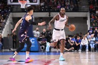Kawhi Leonard looks ready and more Clippers preseason opener observations