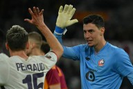 Breaking down the moment Lille’s goalkeeper saved the same penalty three times