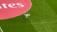 El balón del Clásico llegó al Santiago Bernabéu…¡¡¡en avión!!!