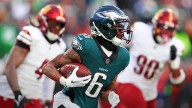 DeVonta Smith gets in on action with longest pass play of season for Eagles