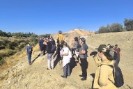 Asociaciones ambientales llevan a cabo un paseo ornitológico con recogida de basura por el río Dílar