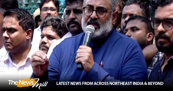 BJP Yuva Morcha protests against Kerala CM over alleged gold theft from Sabarimala temple