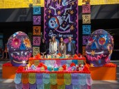 Papalote Museo del Niño honra tradiciones con Ofrenda Estelar
