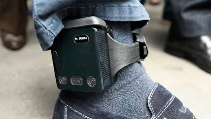 Santa Fe: confirman la compra de tobilleras duales para víctimas de violencia de género