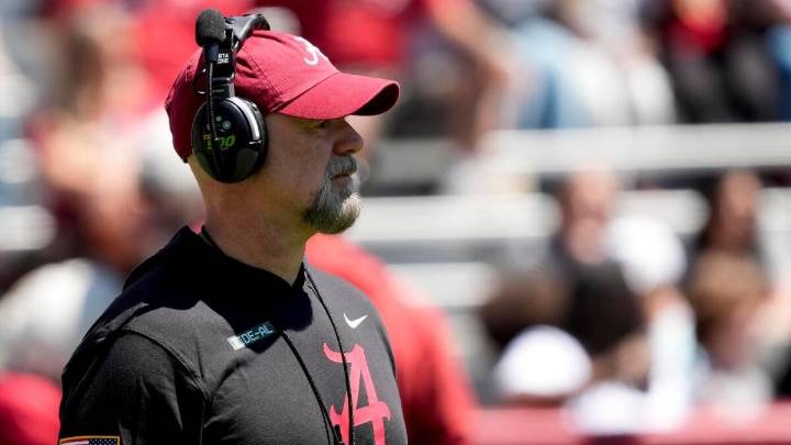 Oregon State football coaching search 2025: Candidates, hot board, names to watch