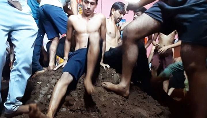 Unique Tradition Of Killing Ravan In Kota: Jethi Community Tramples Clay Effigy With Their Feet