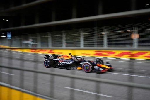 George Russell wins F1's Singapore GP as McLaren secures constructors' title