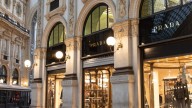 Autoriza la Unión Europea que Prada compre Versace pues no plantea problemas de competencia