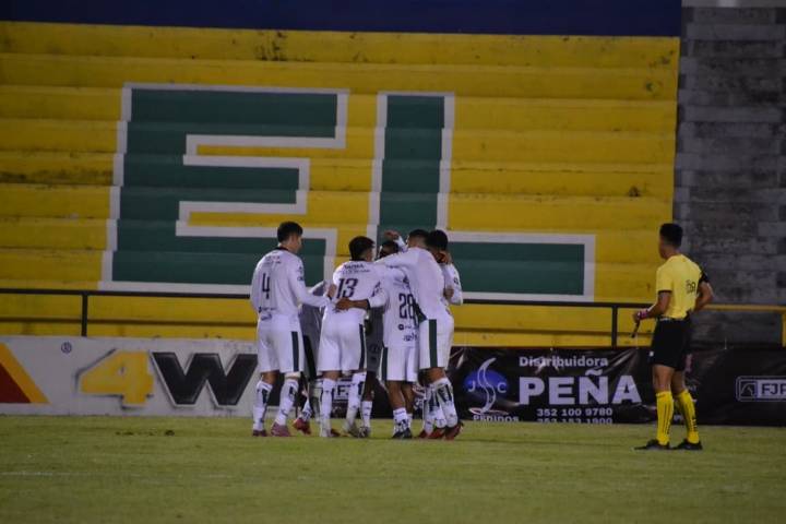 Alacranes 5-0 Reboceros