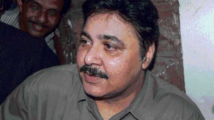 Veteran actor Satish Shah passes away at 74 after suffering kidney failure
