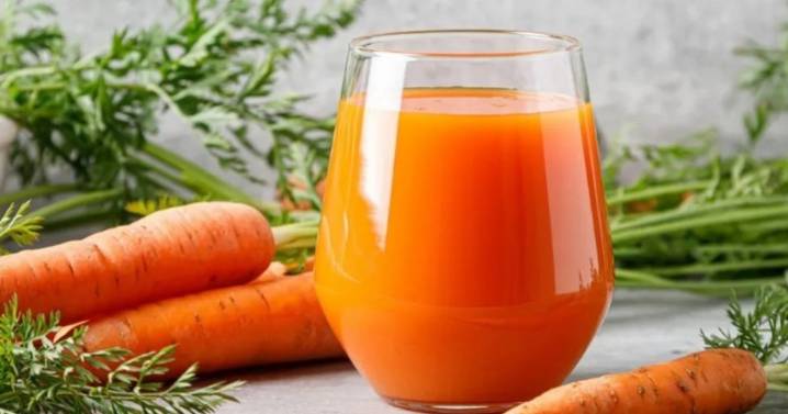 Refrescante y saludable: cómo preparar jugo de zanahoria y para qué es bueno