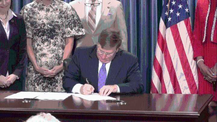 Reeves signs order to reestablish Presidential Fitness Test in Mississippi schools