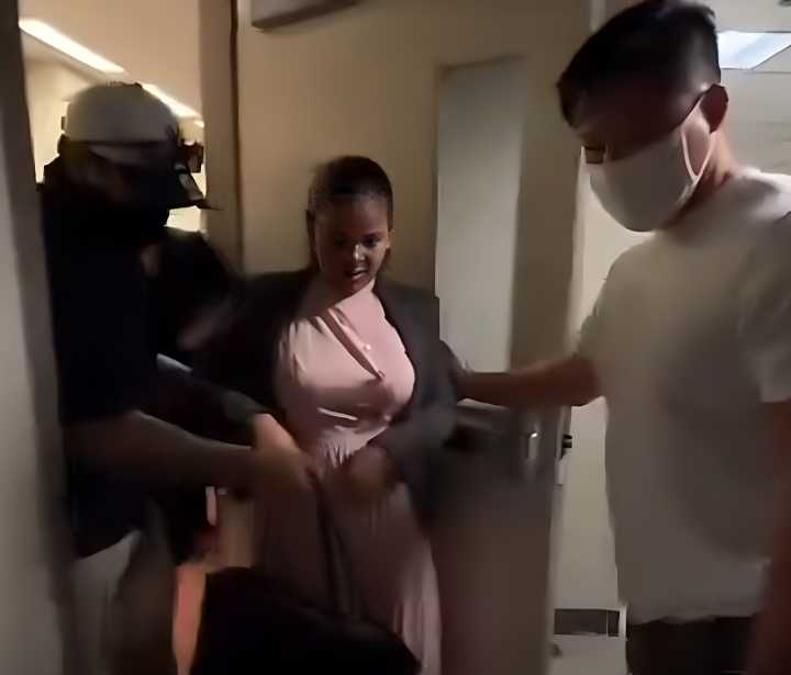 La Crisis Oculta: Mujeres embarazadas detenidas por ICE
